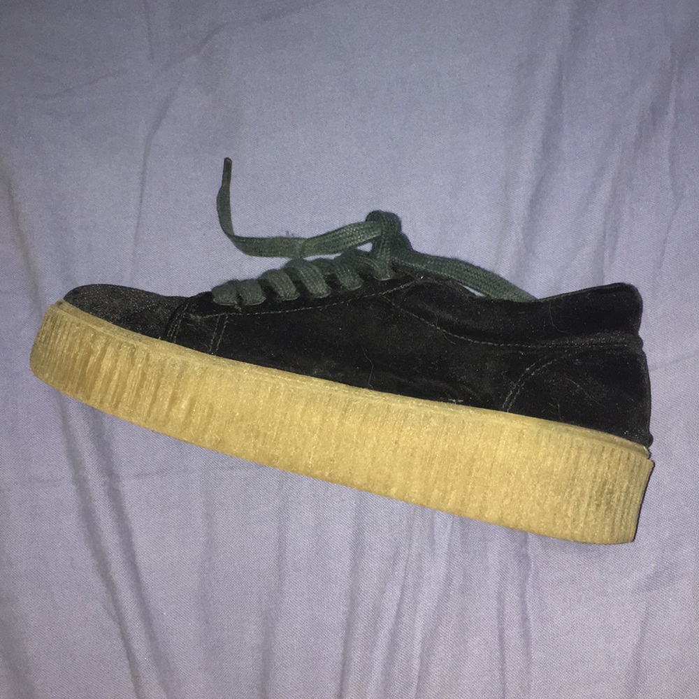 Platform black suede shoes